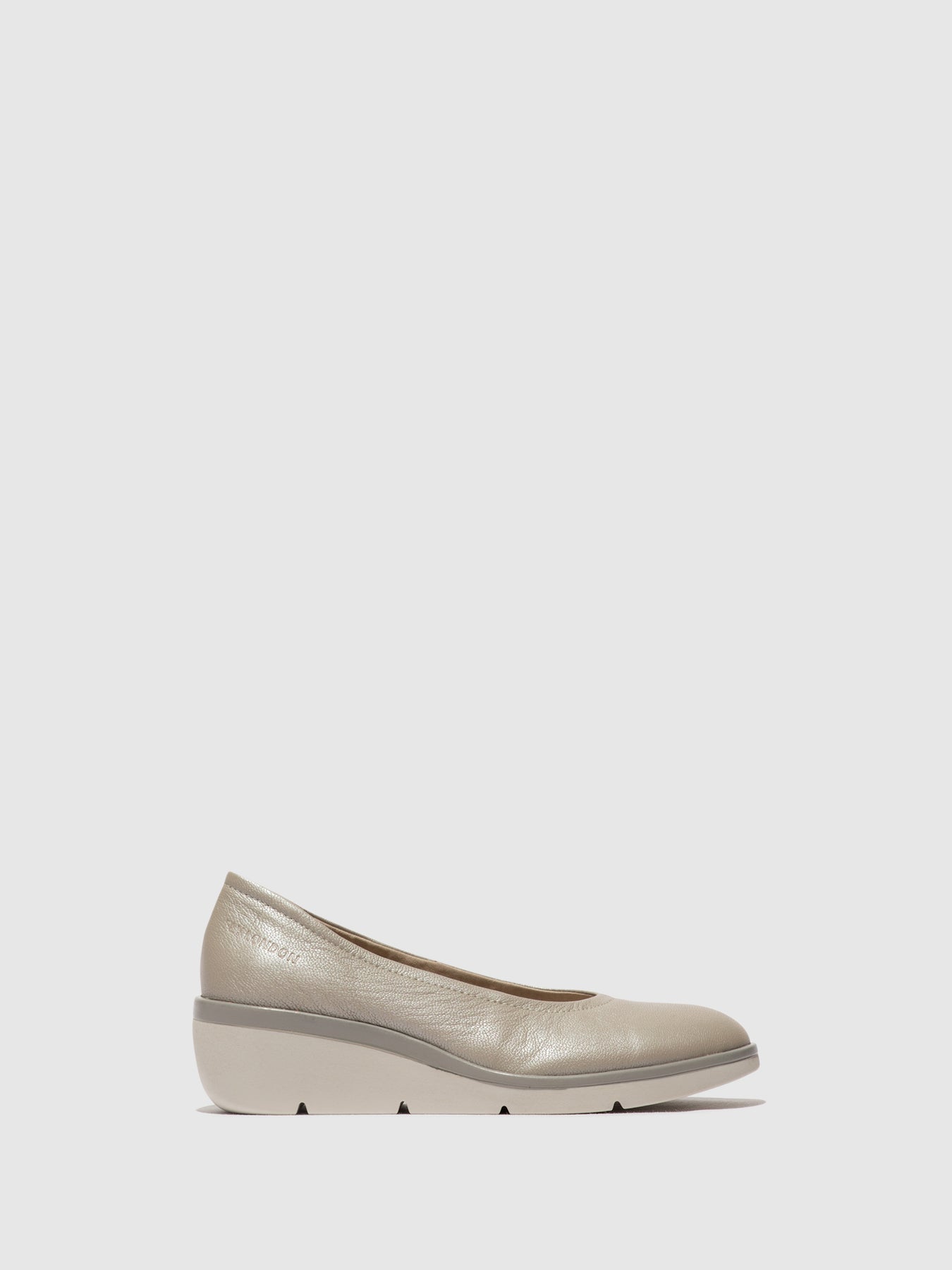 Fly London Slip-on Shoes Women's Slip on Silver | 432705YCS