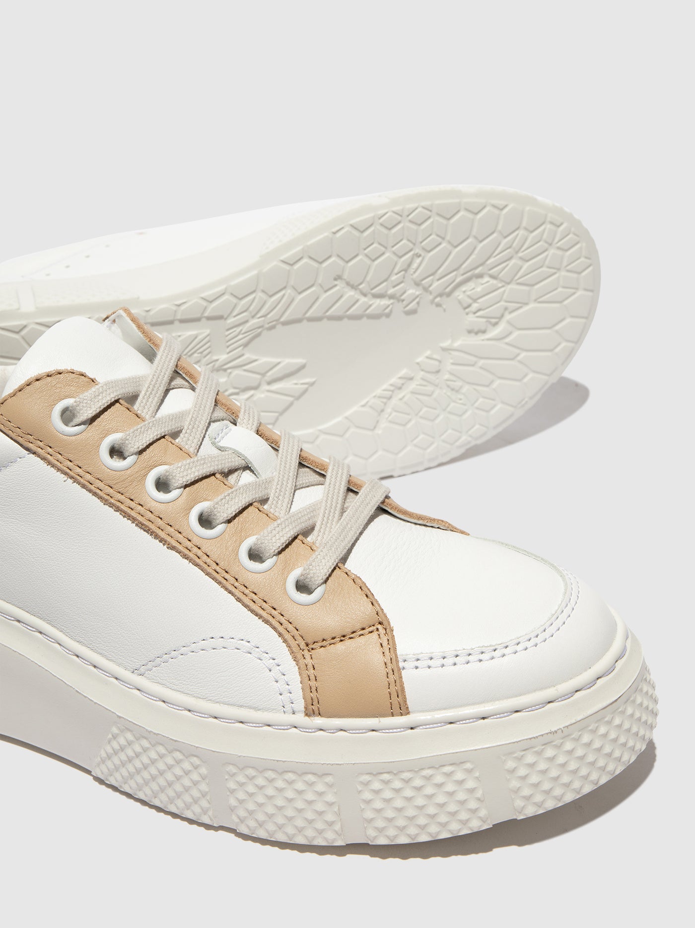 Fly London Lace-up Men's Sneakers White/Beige/Cognac | 864157MHV